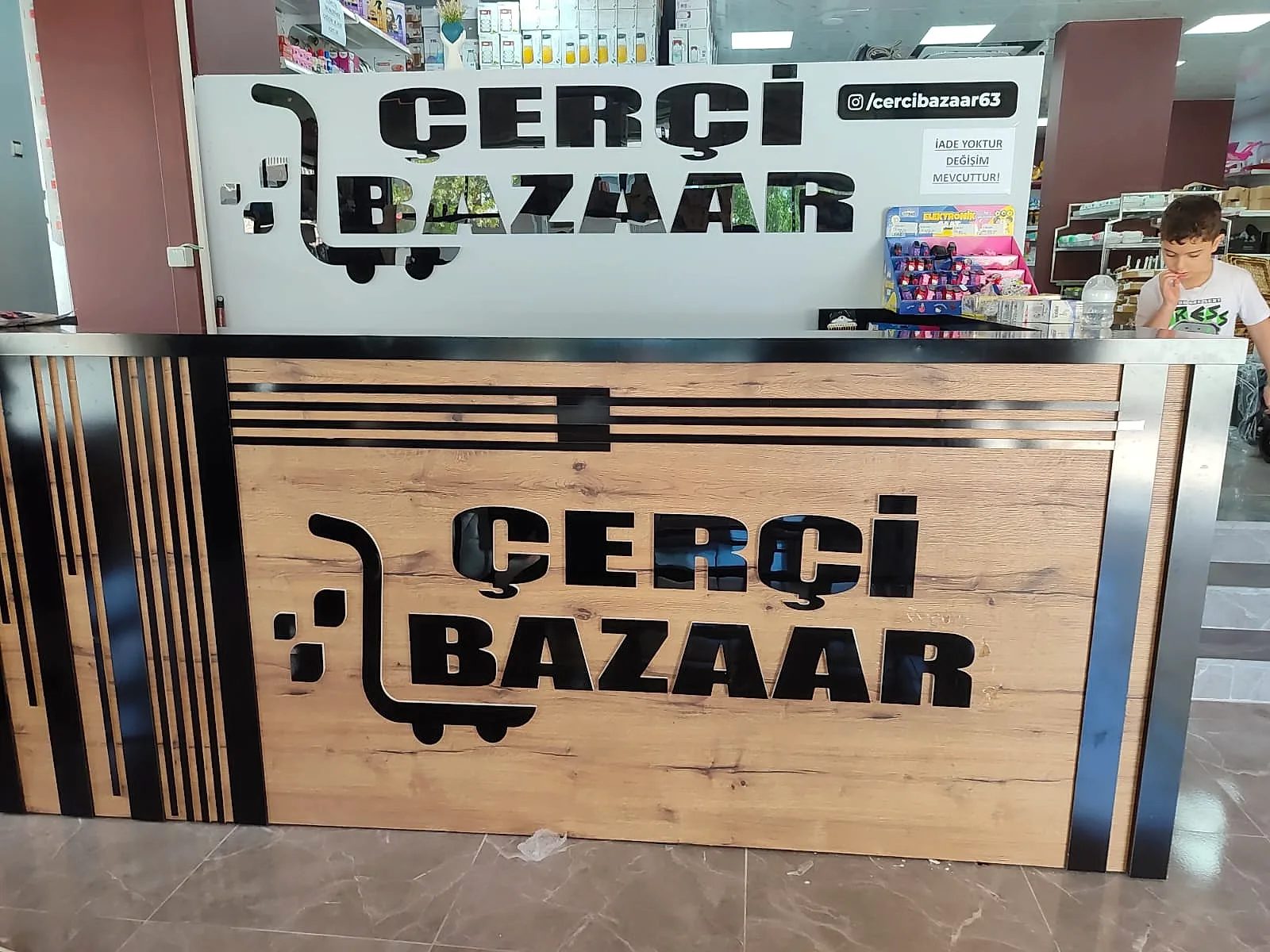 Çerçi Bazaar — Foreks + Pleksi Uygulama