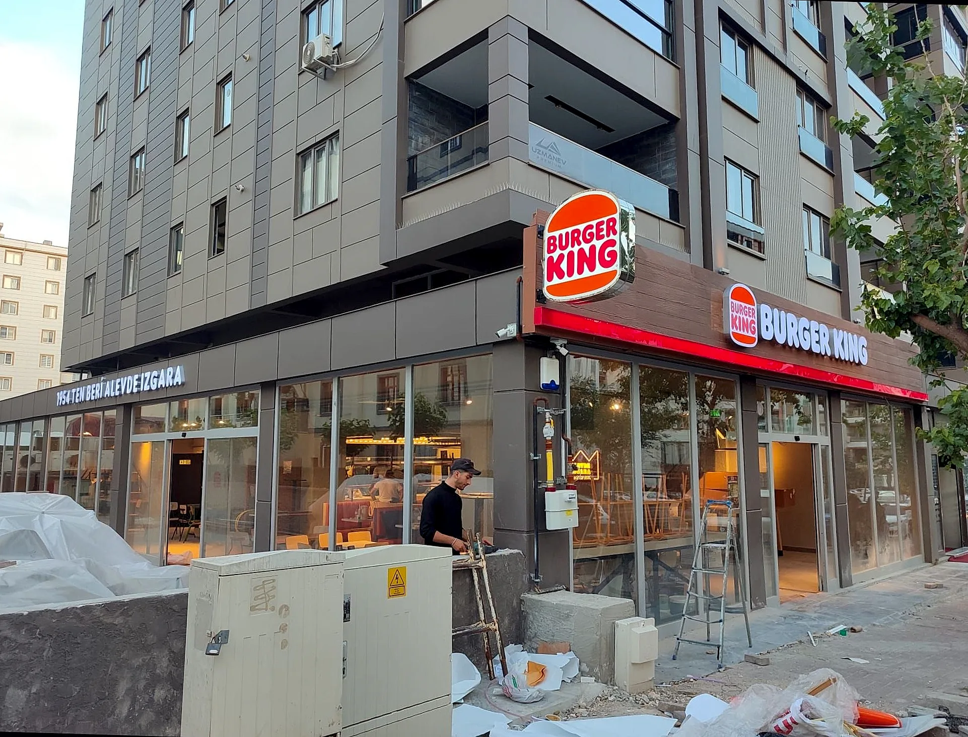 Burger King — Kompozit Kutu Harf — önce