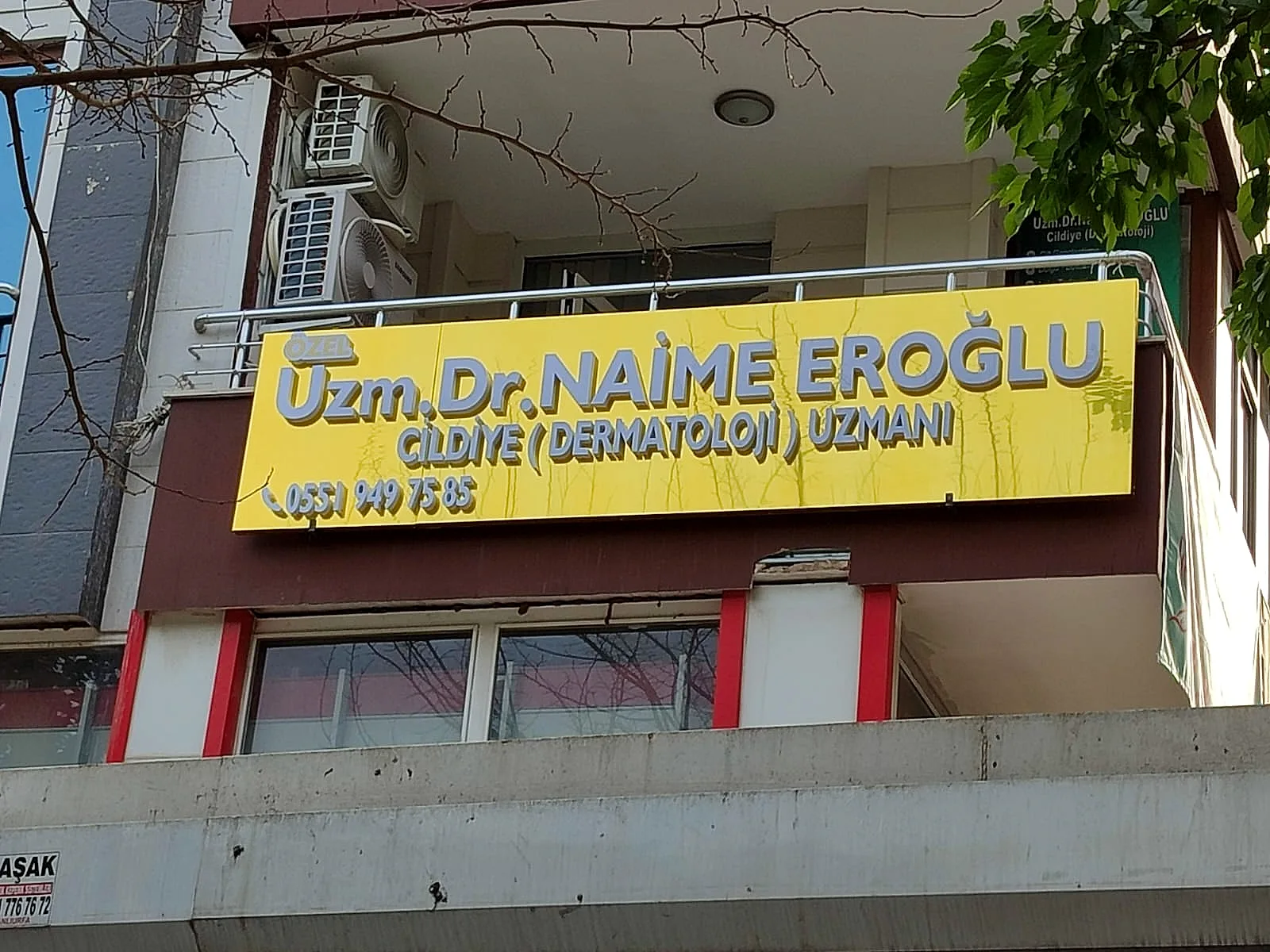Naime Eroğlu — Kompozit Kutu Harf
