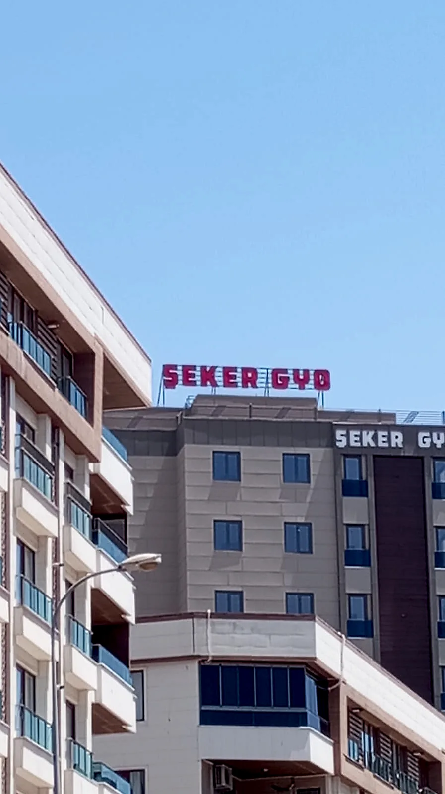 Şeker GYO — Kompozit Kutu Harf