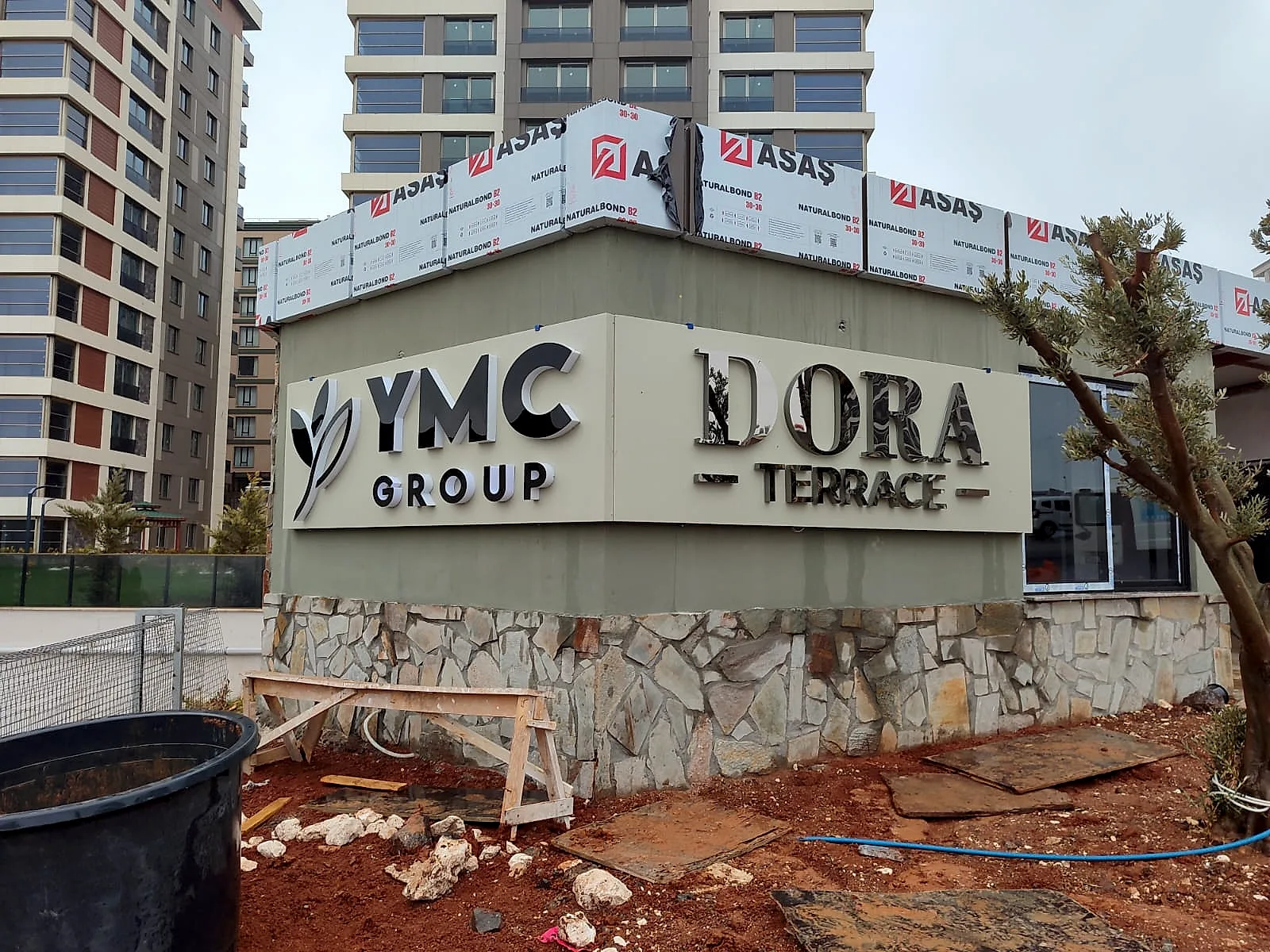 YMC — Kompozit Kutu Harf