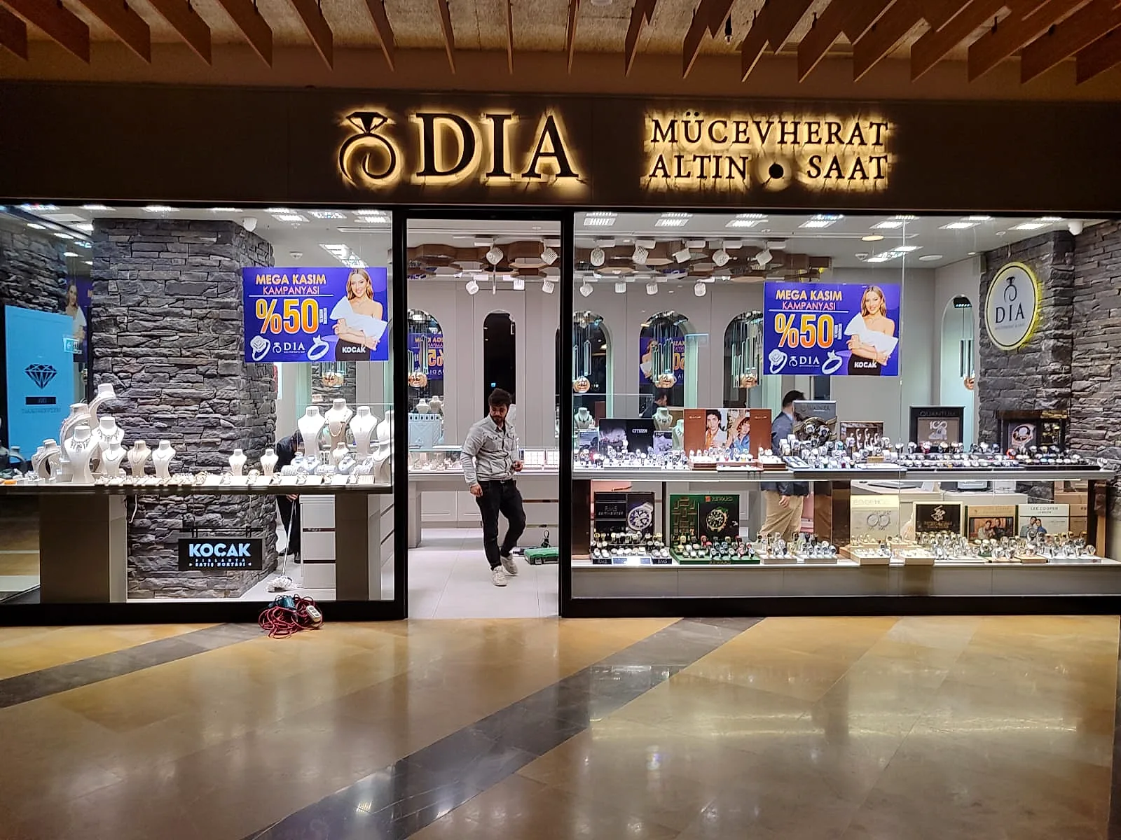 Dia Gold Krom arkadna ışıklı.jpg