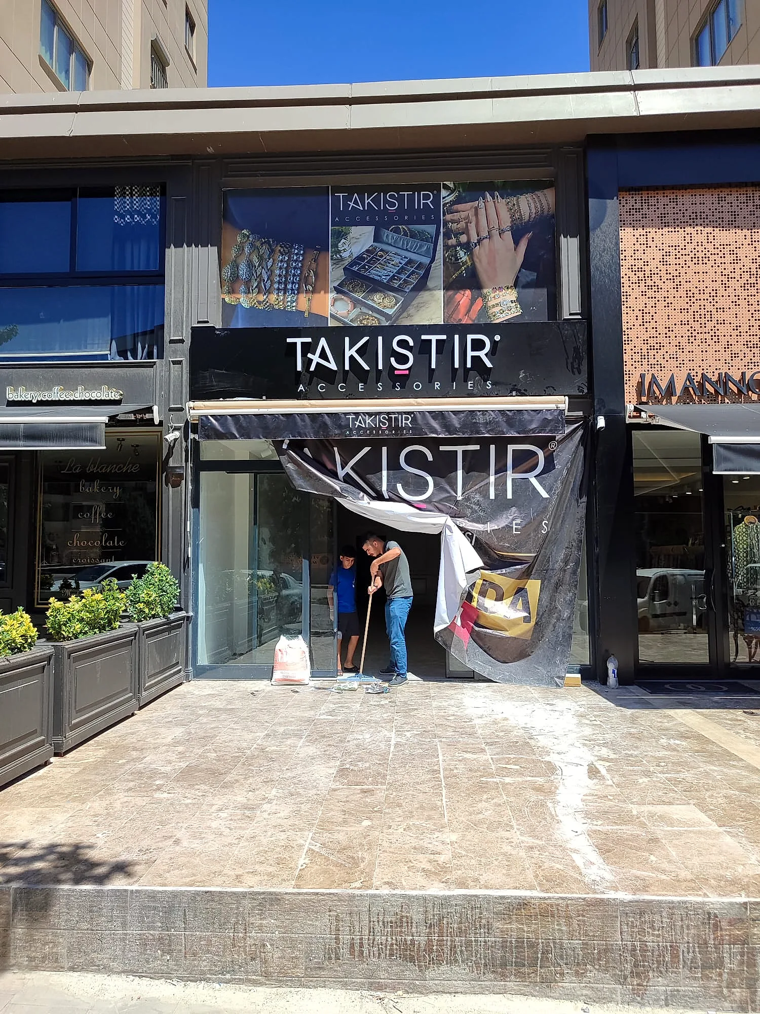 Takistir Accessories — Krom Harf