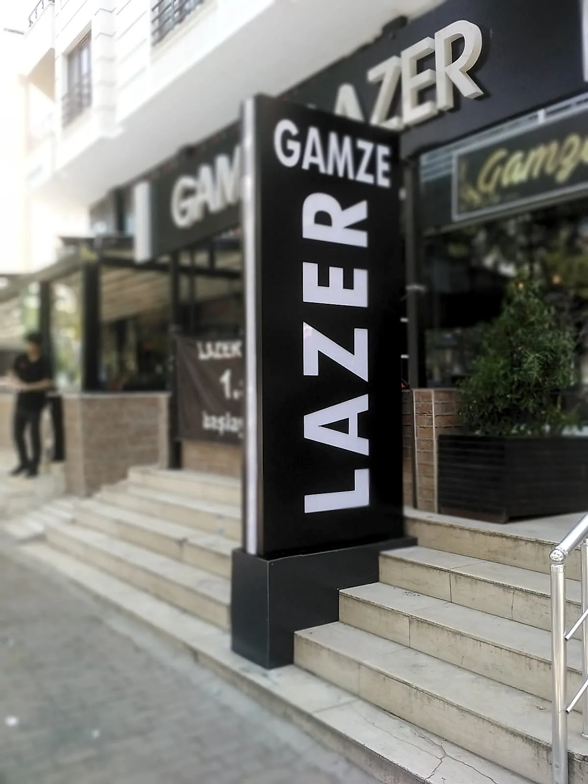 Gamze Lazer — Totem / Pylon
